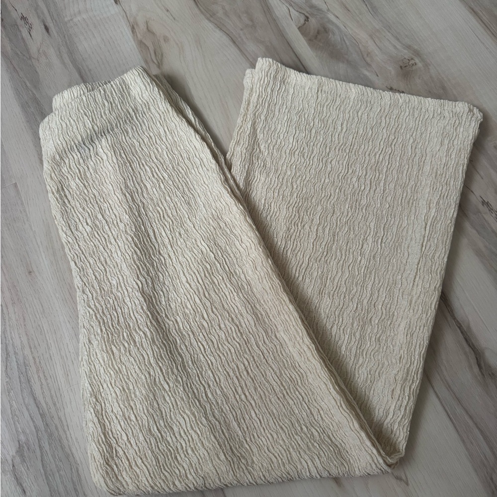 H&M Cream Textured Pants